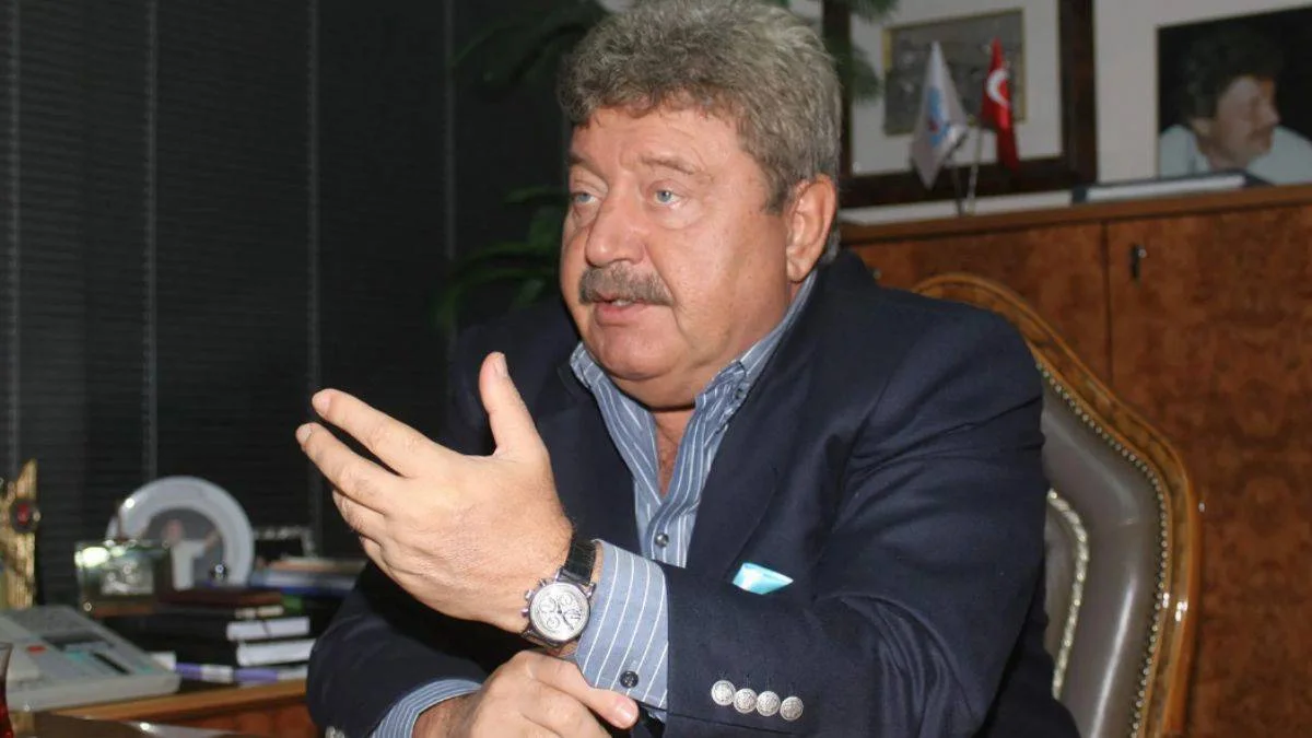 Eski Bakan Mehmet Ali Yılmaz evinde ölü bulundu; aileden açıklama