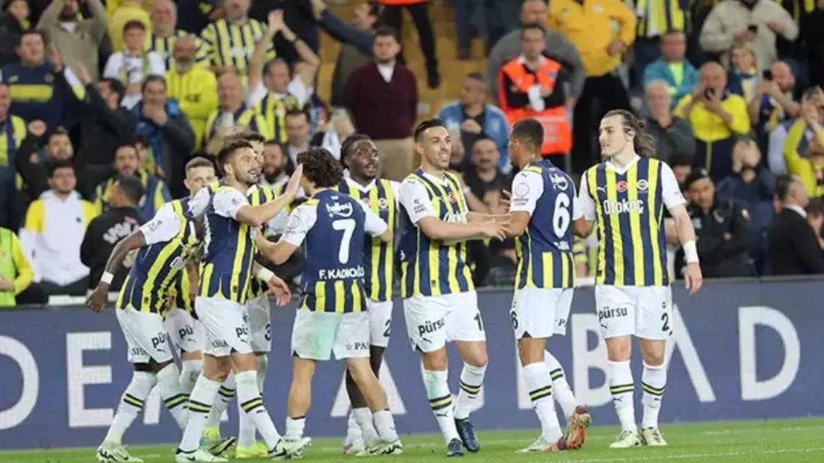 Fenerbahçe - Beşiktaş: 2-1
