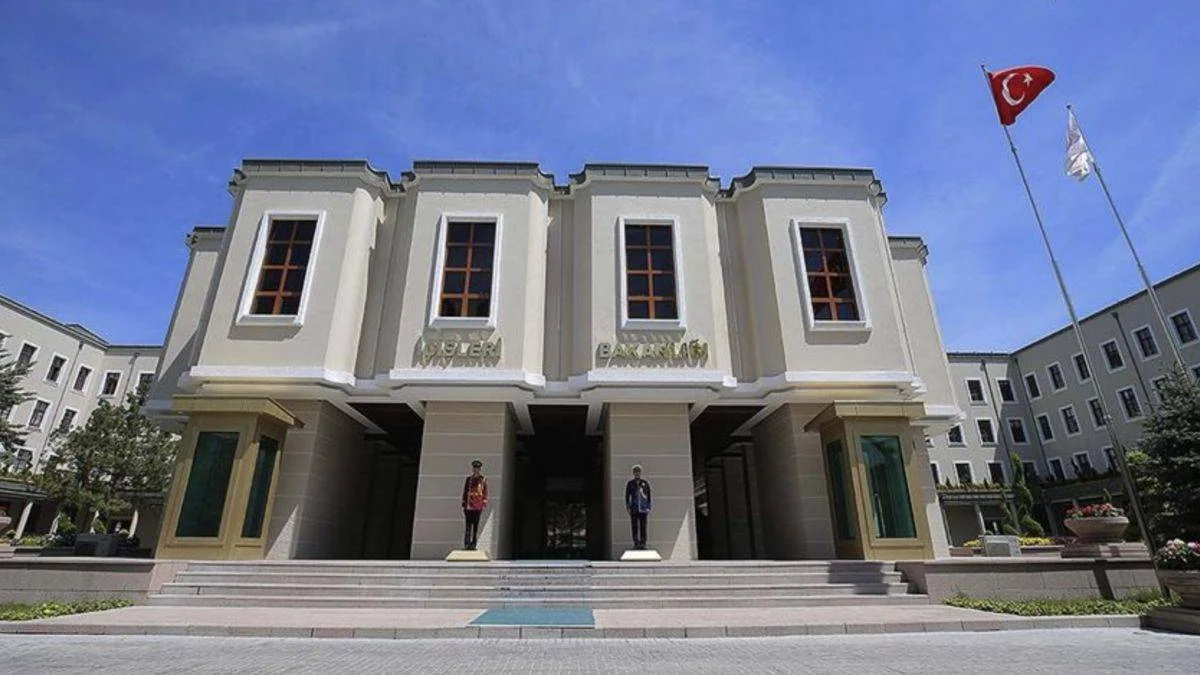 İçişleri Bakanlığı personel alımı başvurusu ne zaman ve nasıl yapılır? Yüzlerce personel alımı yapılacak iş ilanları