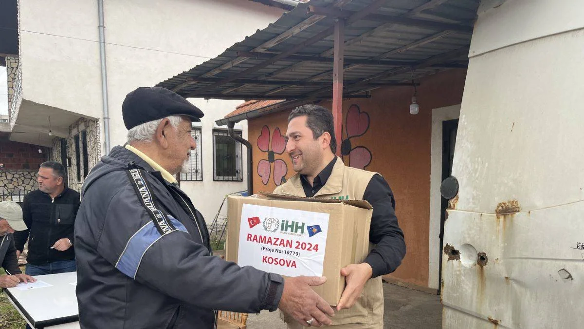 İHH Ramazan'da 4 milyon 290 bin kişiye yardım ulaştırdı