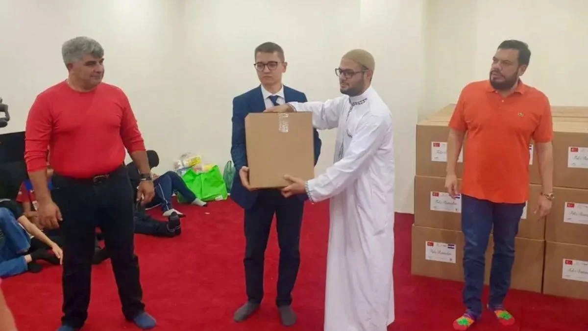 TİKA, El Salvador'da gıda kolisi dağıtımı gerçekleştirdi