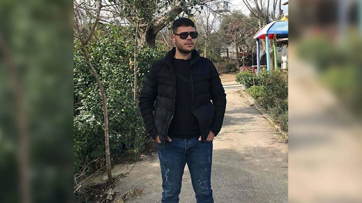 Birlikte içki içtiği babasını öldürdü