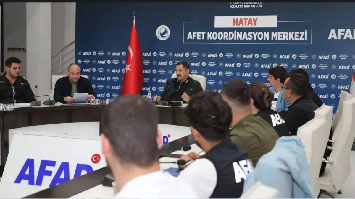 Hatay'da sağanak: Kriz masası oluşturuldu
