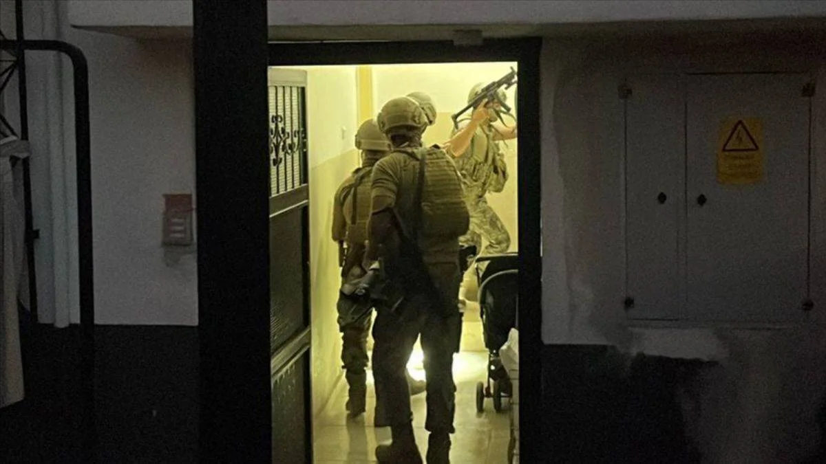 'Her gün operasyonla uyanıyoruz' tartışmasında Dilipak'tan 'pandemi' hatırlatması