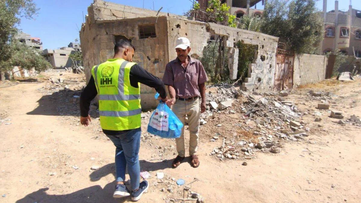 İHH'dan 7 Ekim sonrası on binlerce Gazzeliye destek