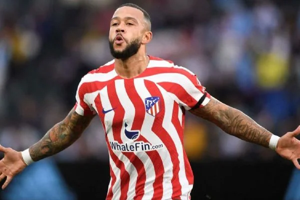 Süper Lig devinde Memphis Depay bombası!