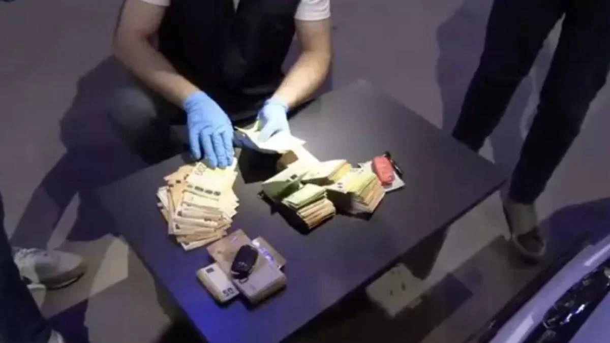 4 emniyet müdürü FETÖ'den tutuklandı
