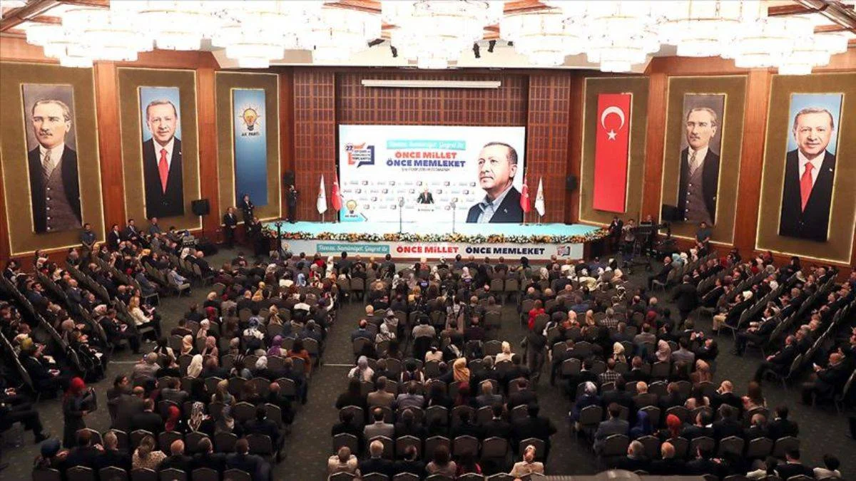 AK Parti nasıl dönüştü? Değişim gerçekleşir mi?