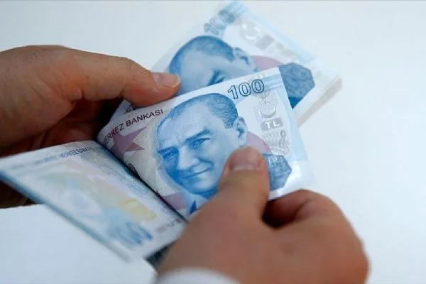Asgari ücrete ara zam yapılacak mı? AK Parti'den açıklama geldi