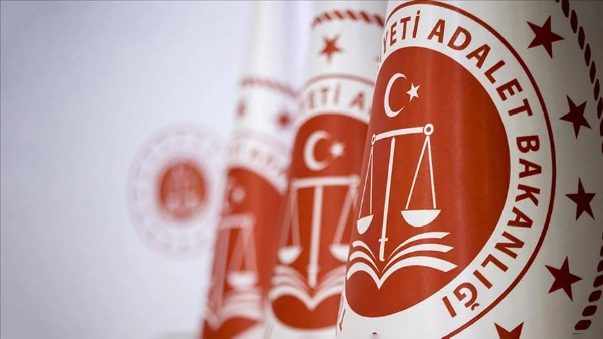 Bakanlıktan, tehdit ve şantaj şüphelisi kadın hakim hakkında açıklama
