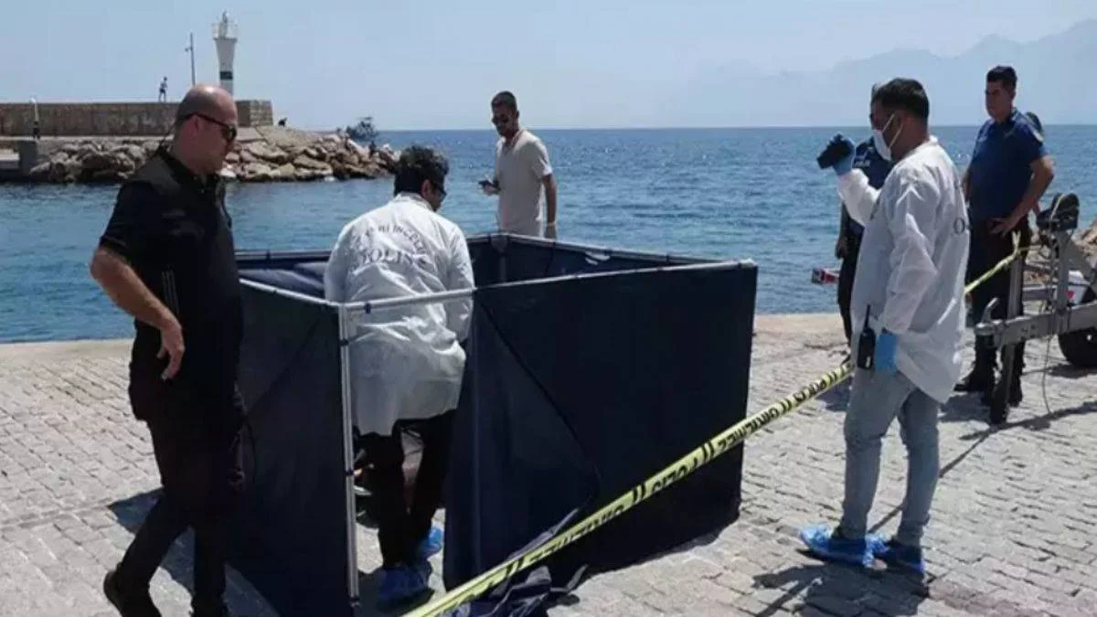 Denizde, kol, bacak ve başsız ceset bulundu