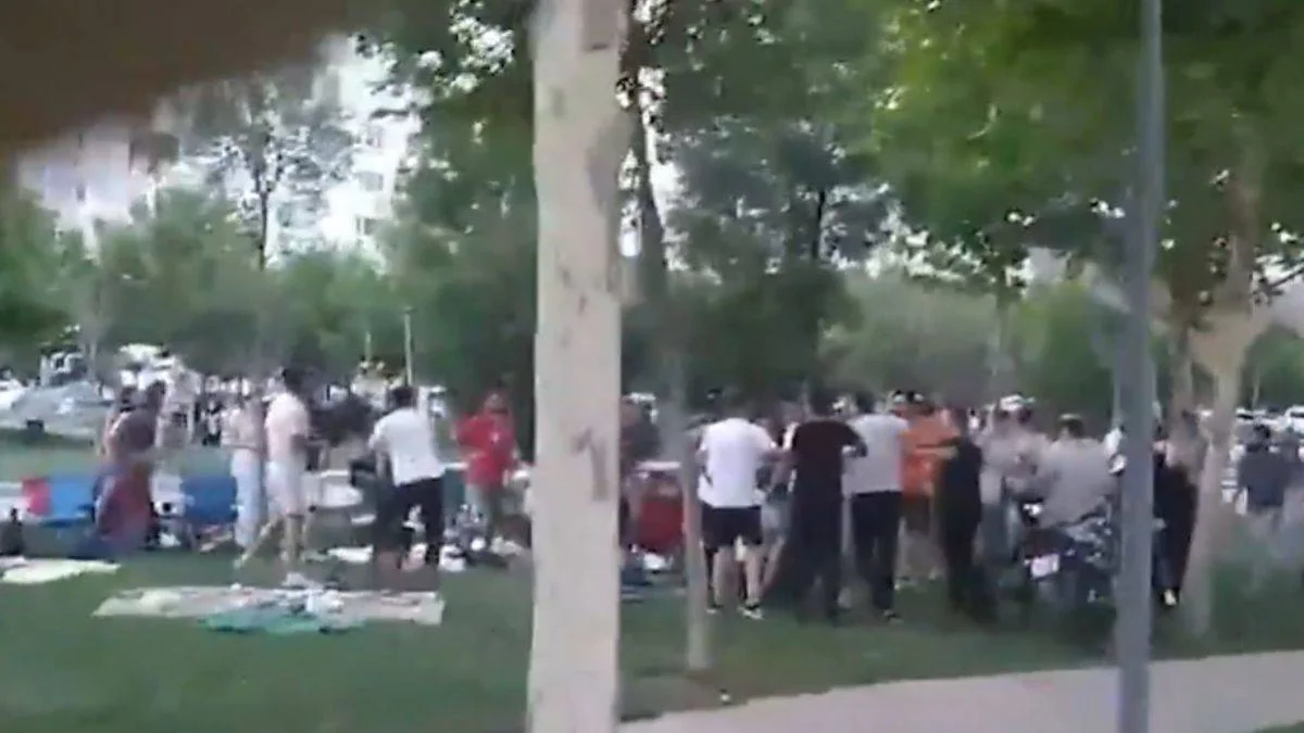 Diyarbakır'da dans etkinliğine tekbirli müdahale