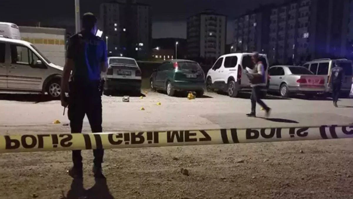 Düğünde silahlı kavga; baba öldü, oğlu yaralı