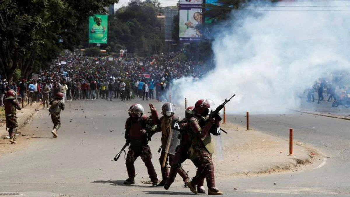 Kenya'da vergilere ağır protestolar geri adım attırdı