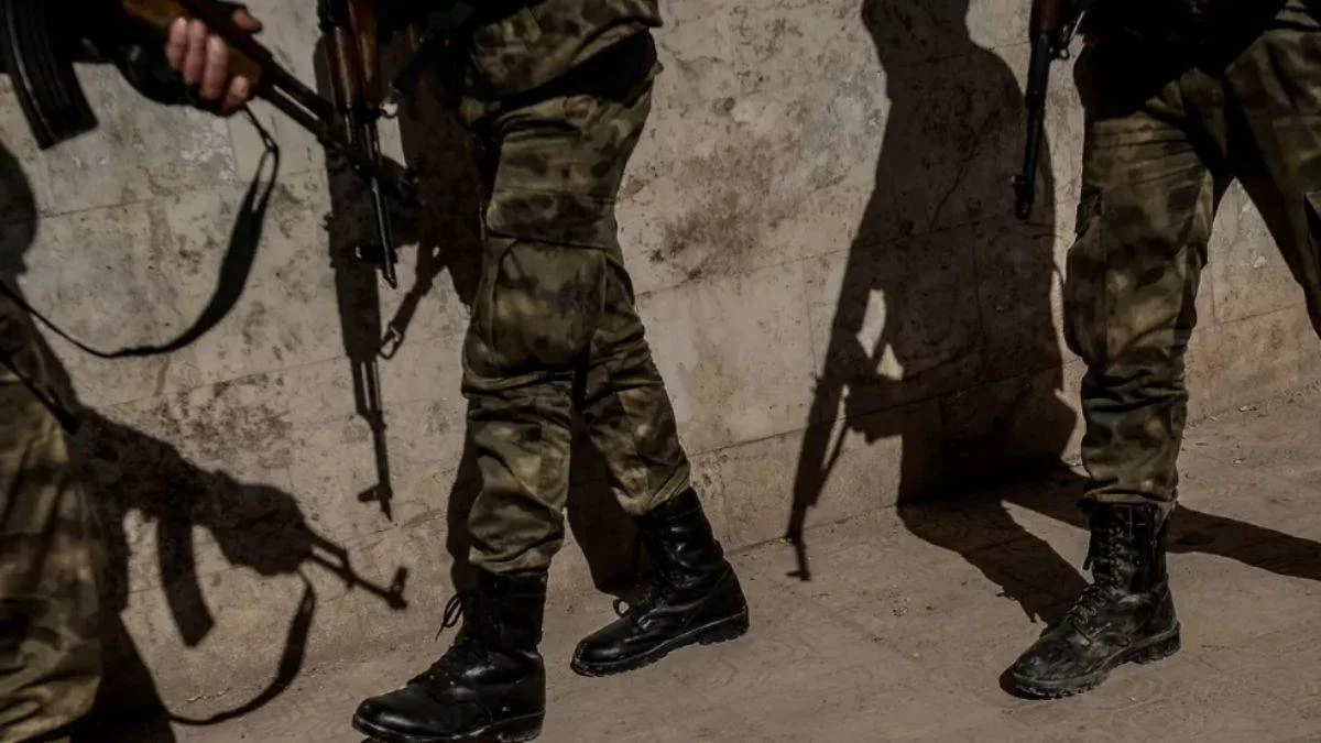 Libya ordusu Ras Cedir Sınır Kapısı'na giden sahil yolunu askeri bölge ilan etti