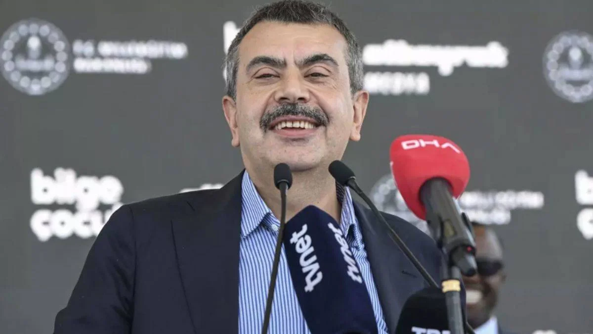 Milli Eğitim Bakanı Tekin'den öğrencilere çağrı