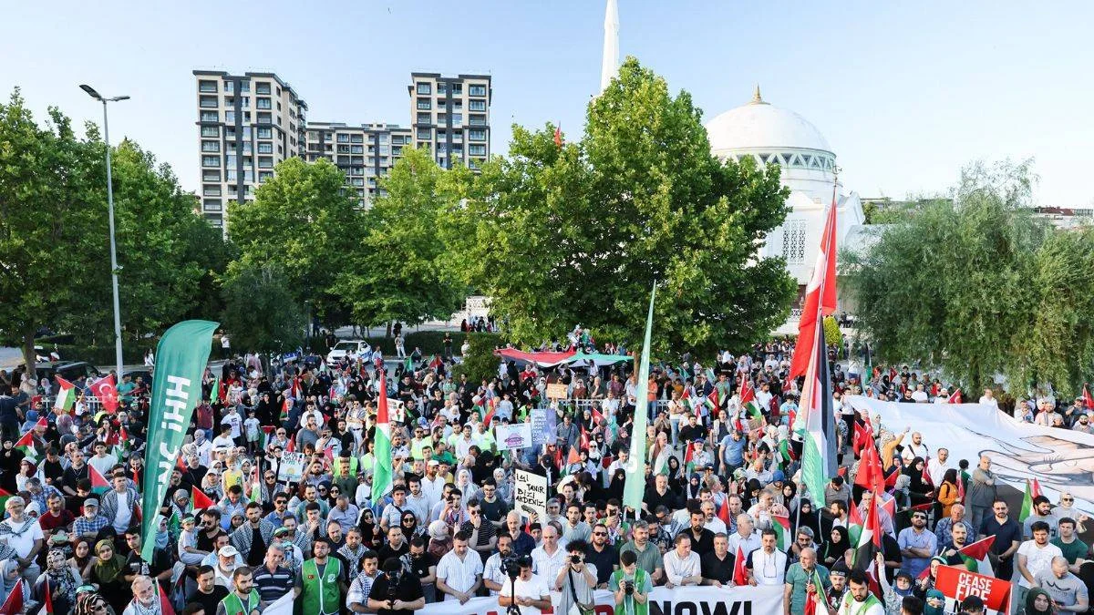 On binler Pendik'te işgalci İsrail'i lanetledi