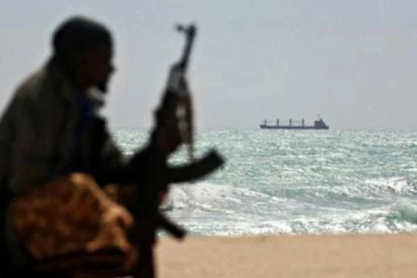 Yemen'deki Husiler, ABD'ye ait bir destroyeri vurduklarını açıkladı