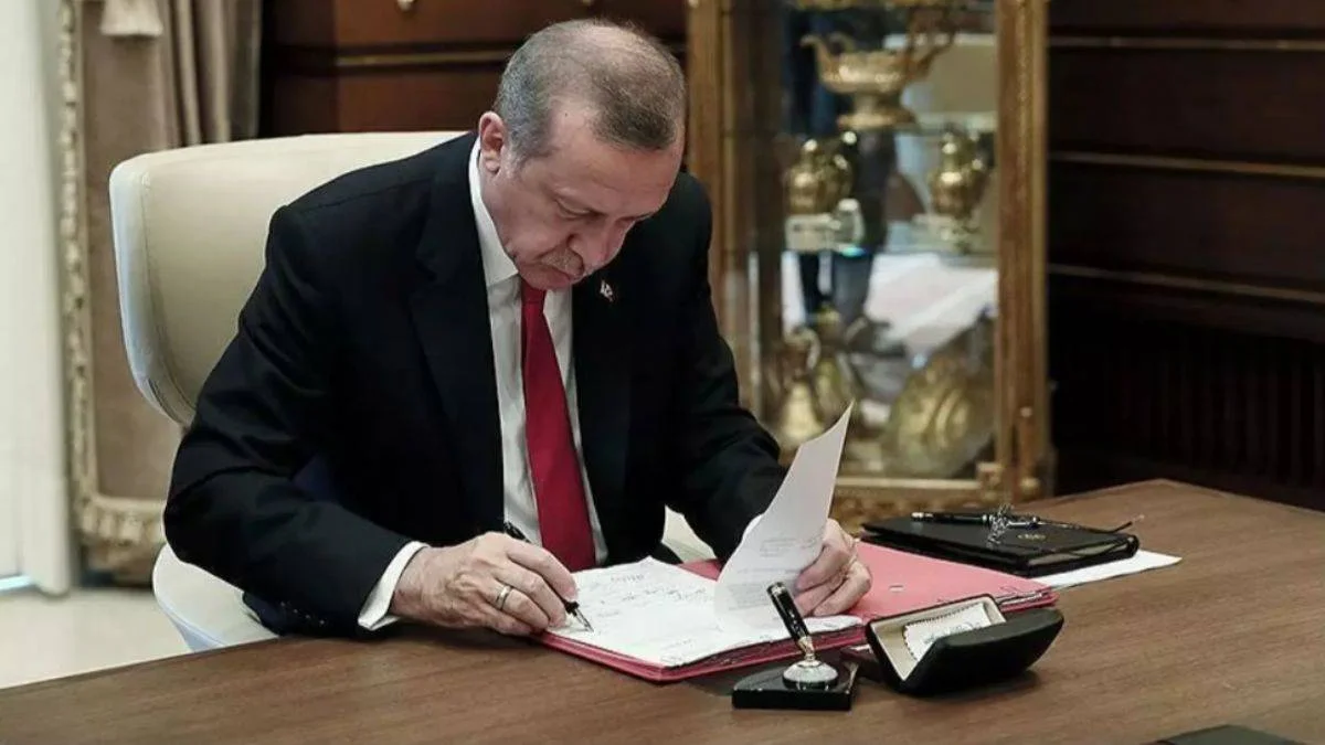 Anayasa Mahkemesi üyeliğine Metin Kıratlı seçildi