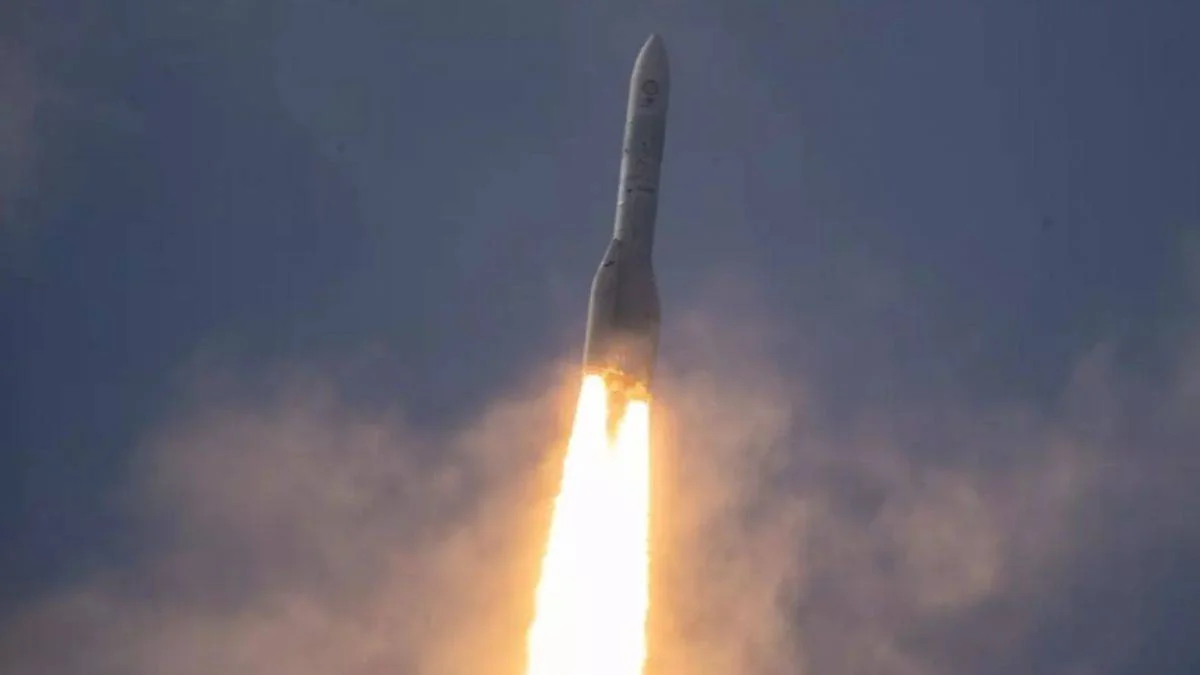 Avrupa Uzay Ajansının yeni roketi Ariane 6 fırlatıldı