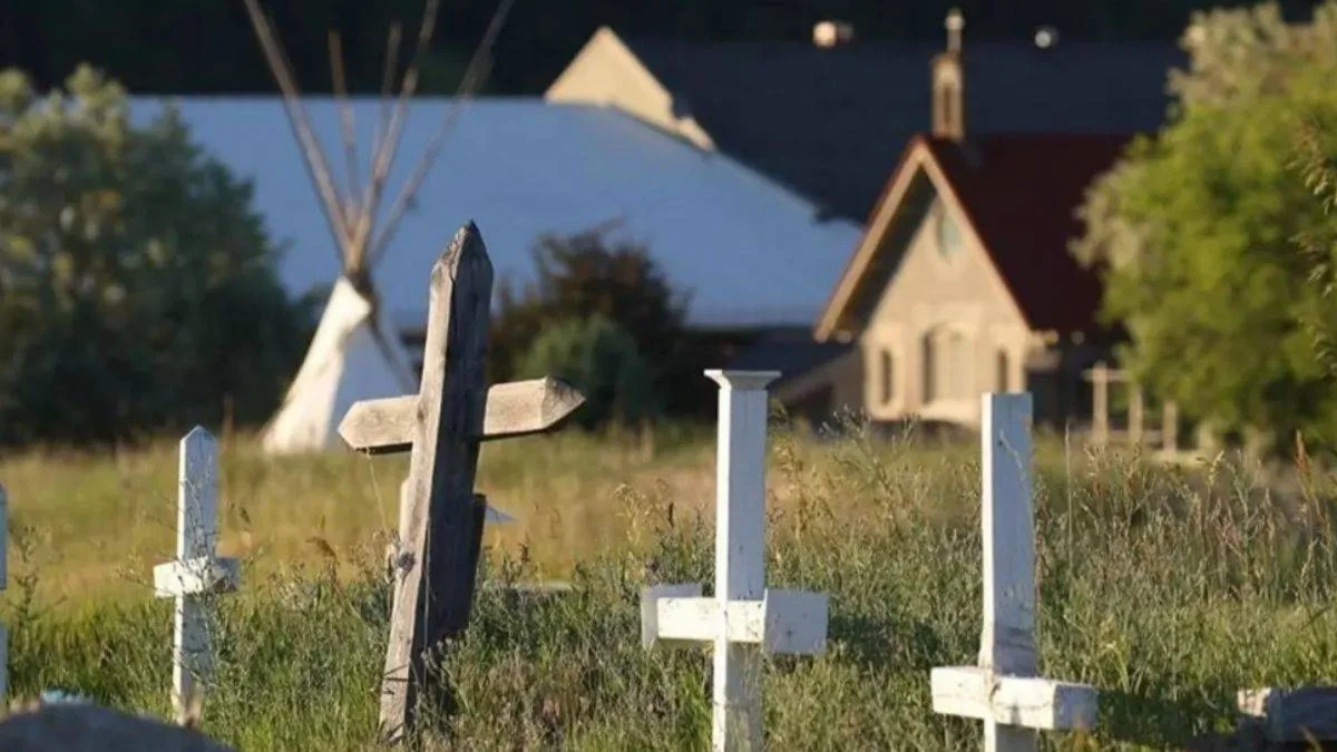 Binlerce yerli çocuk cinsel istismara maruz kalmıştı.