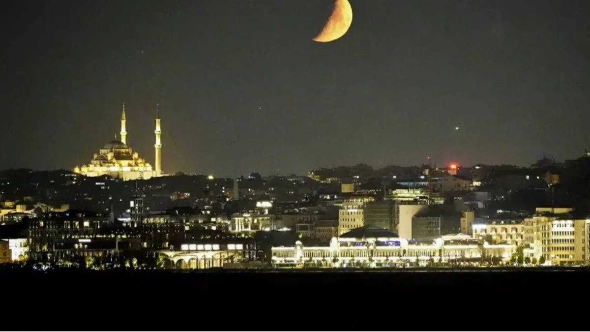 İstanbul'da sıcak hava ve nem bunalttı