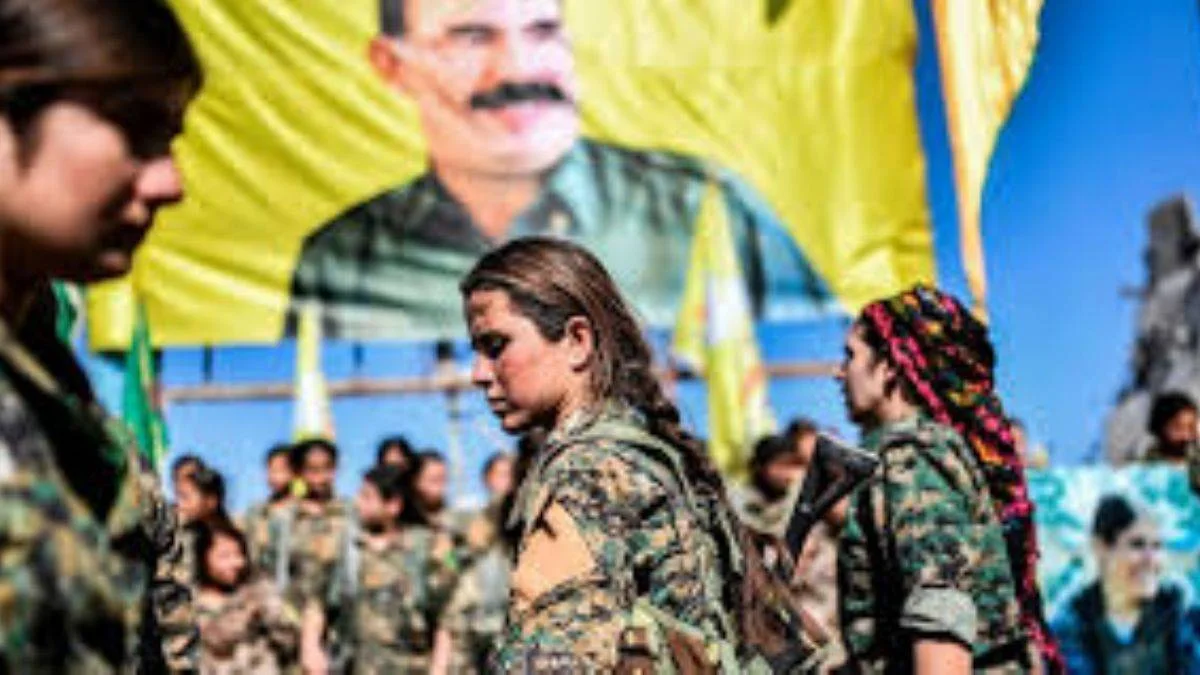 Kuzeydoğu Suriye'de Kürt gruplar birbirine girdi