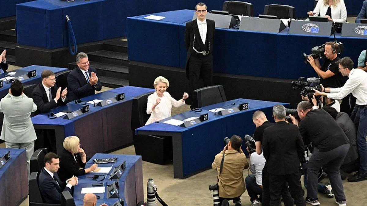 Ursula von der Leyen yeniden başkan seçildi