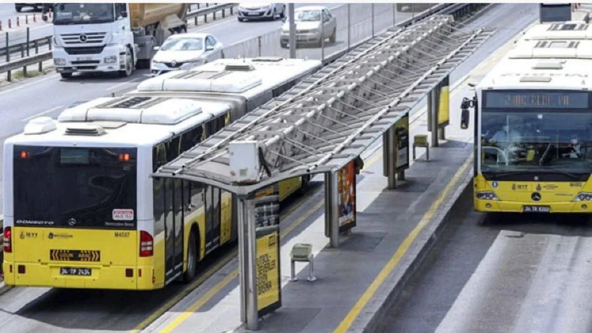 30 Ağustos'ta İstanbul'da toplu taşıma ücretsiz mi?