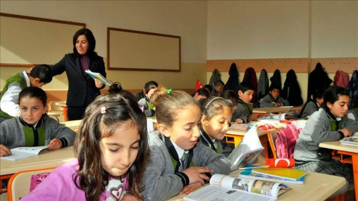 İlkokullarda sınav saati uygulaması kaldırıldı; MEB'ten detaylı açıklama