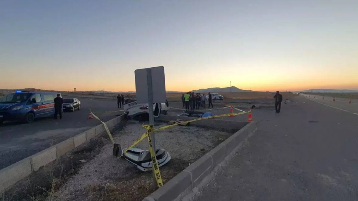 Kayseri'de otomobil devrildi