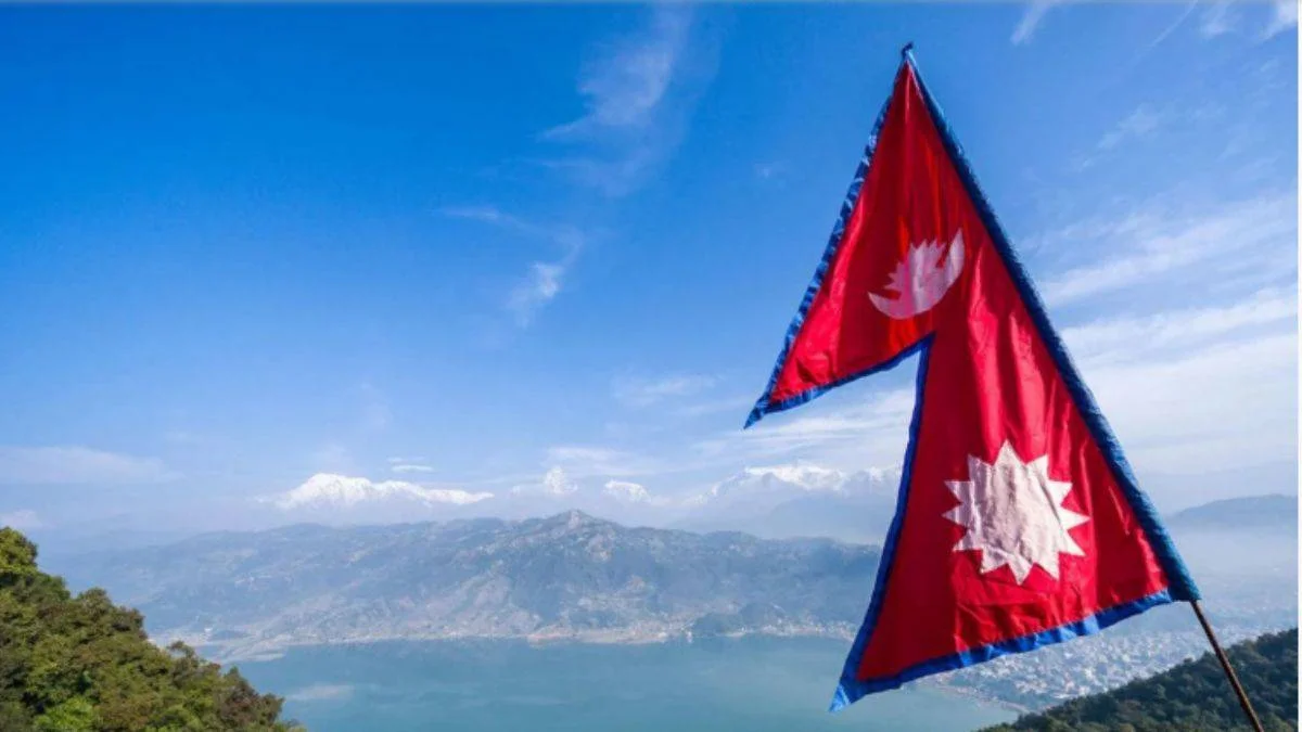 Nepal'in eşsiz bayrağı: Dünyadaki tek dikdörtgen olmayan bayrak