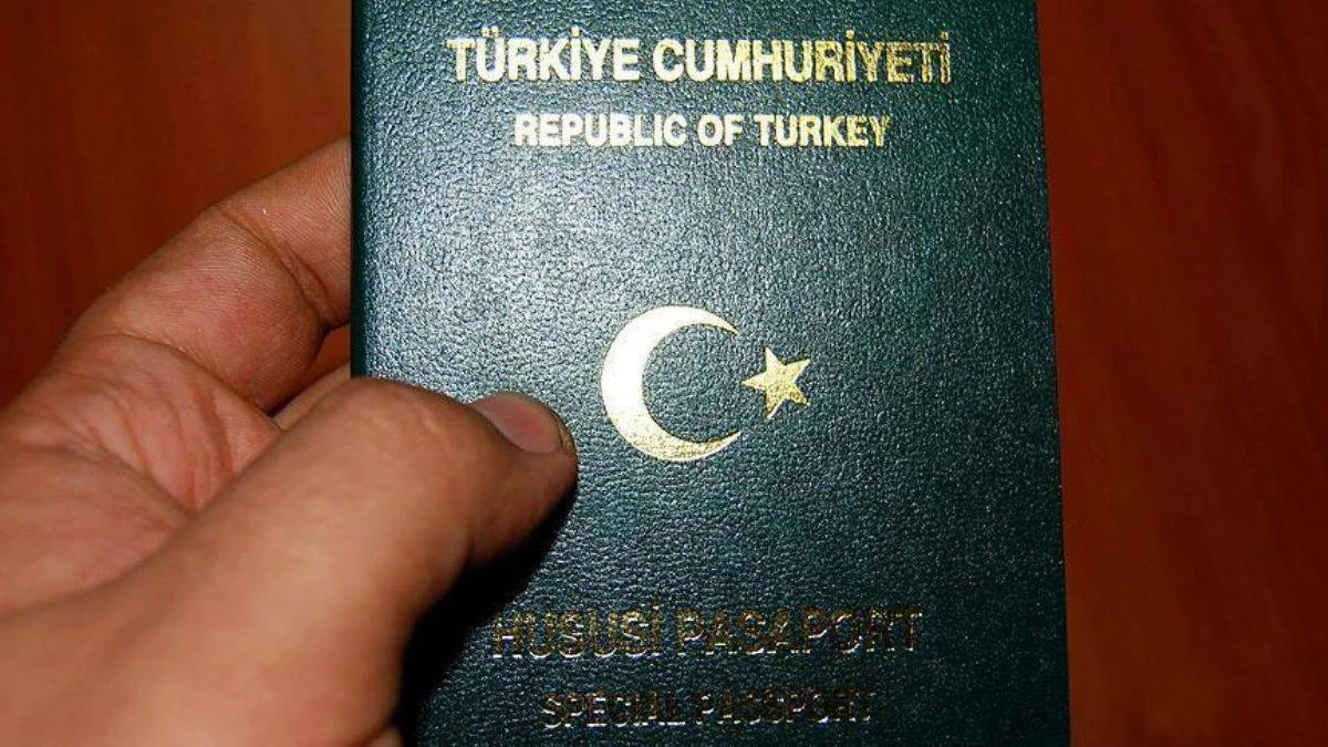 Yeşil pasaport düzenlemesinde turizmcilerden tepki