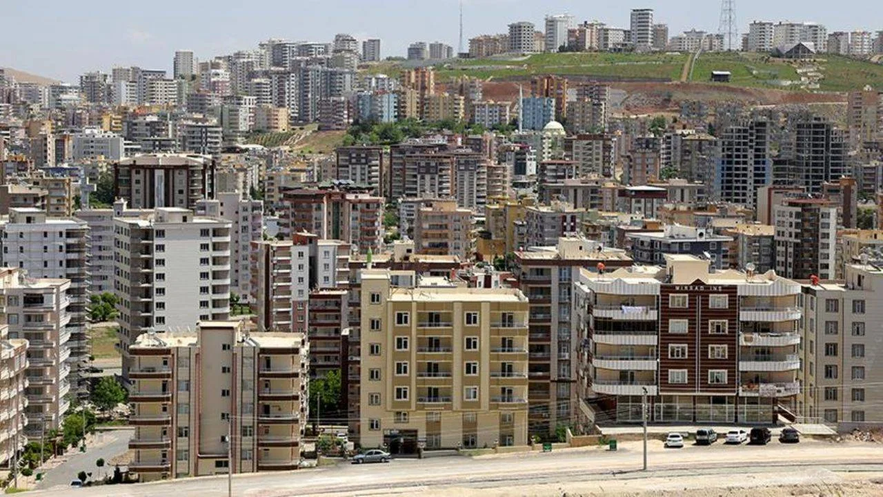 117 emlakçıya 'fahiş fiyat' cezası