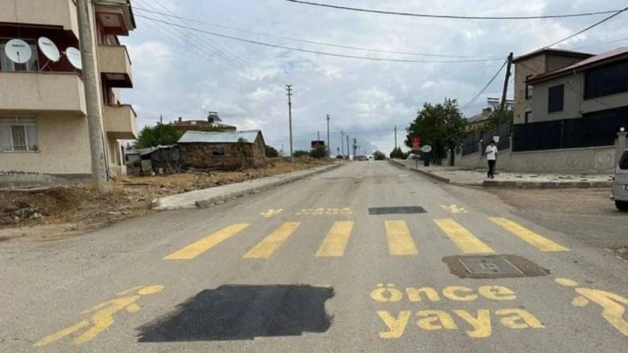 Elazığ'da Kürtçe uyarı yazıları karalandı
