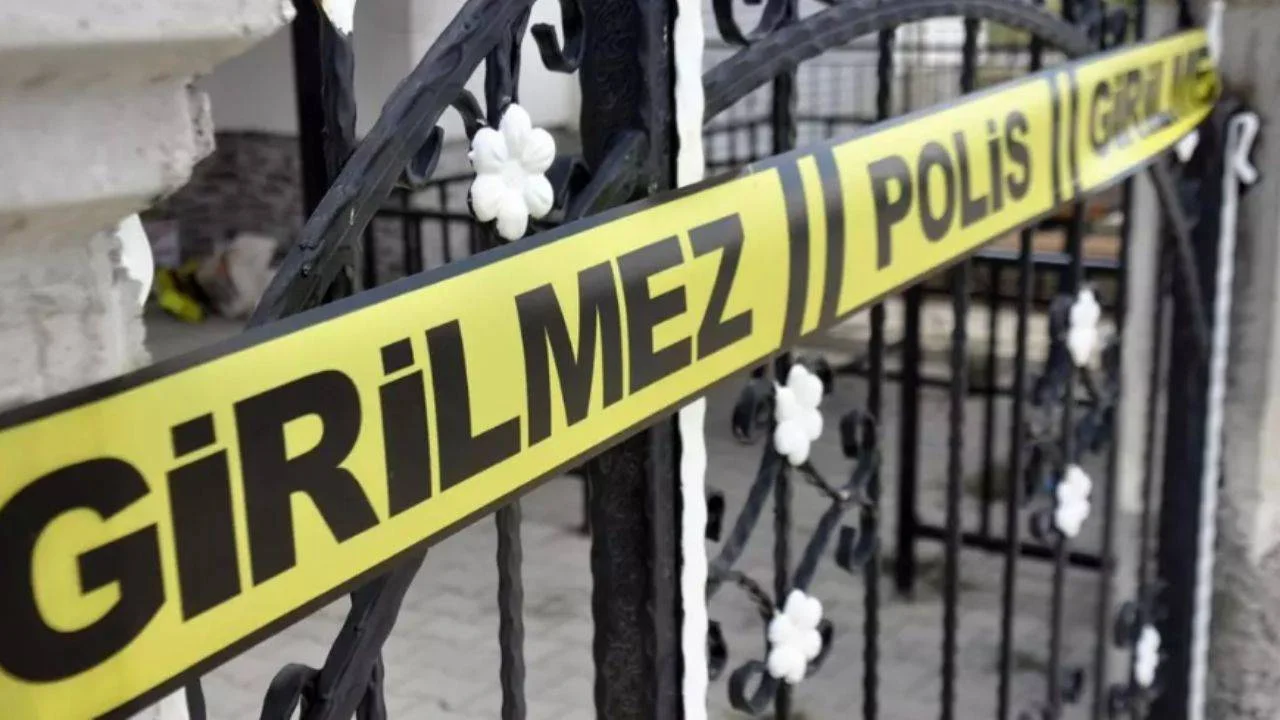 Kars'ta tartışma cinayetle bitti: 30 yaşındaki adam, eşini öldürdü