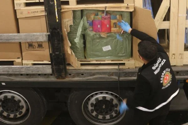 24 milyon lira değerinde! Kaçakçılara göz açtırılmadı