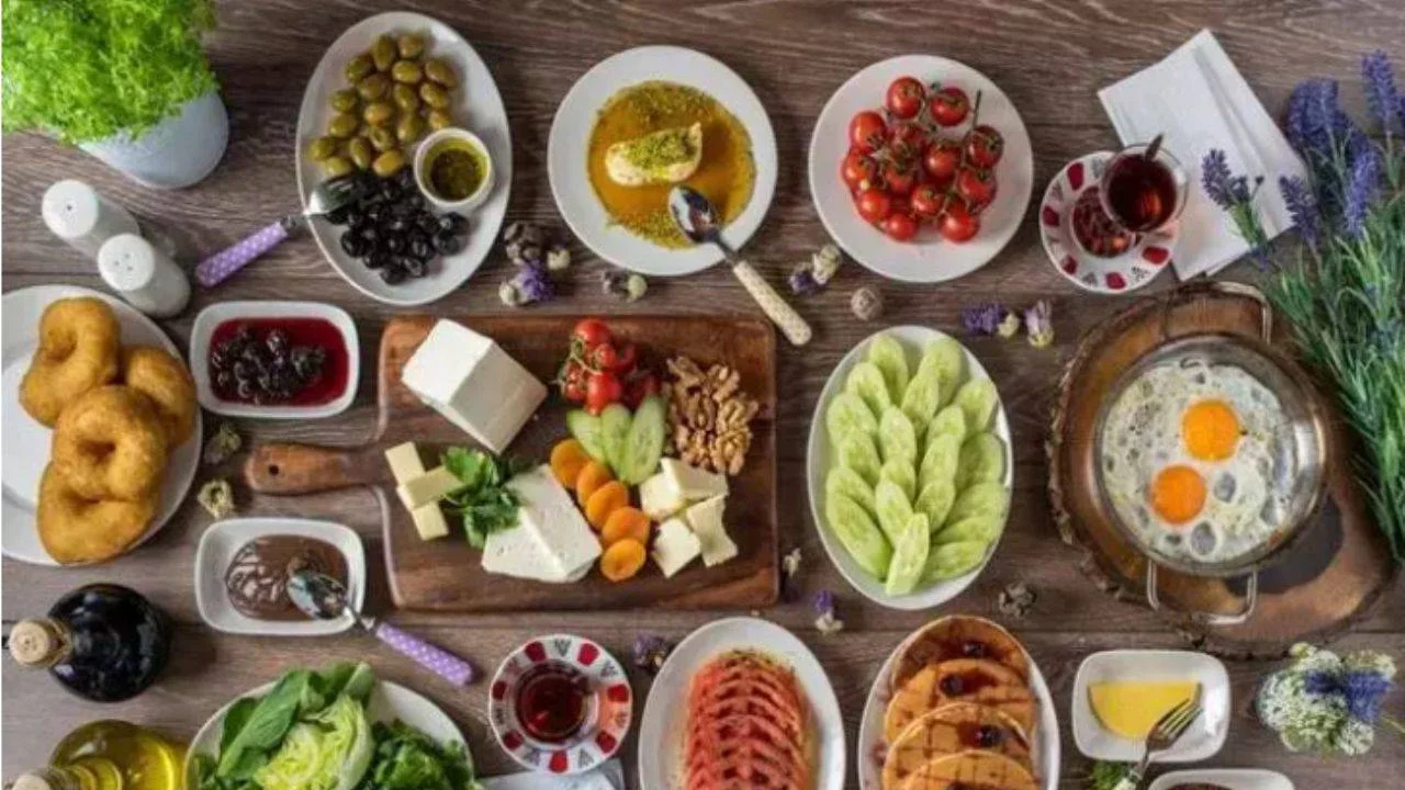 5 Ekim 2024 Bugün ne pişirsem diye düşünenler için pratik menü