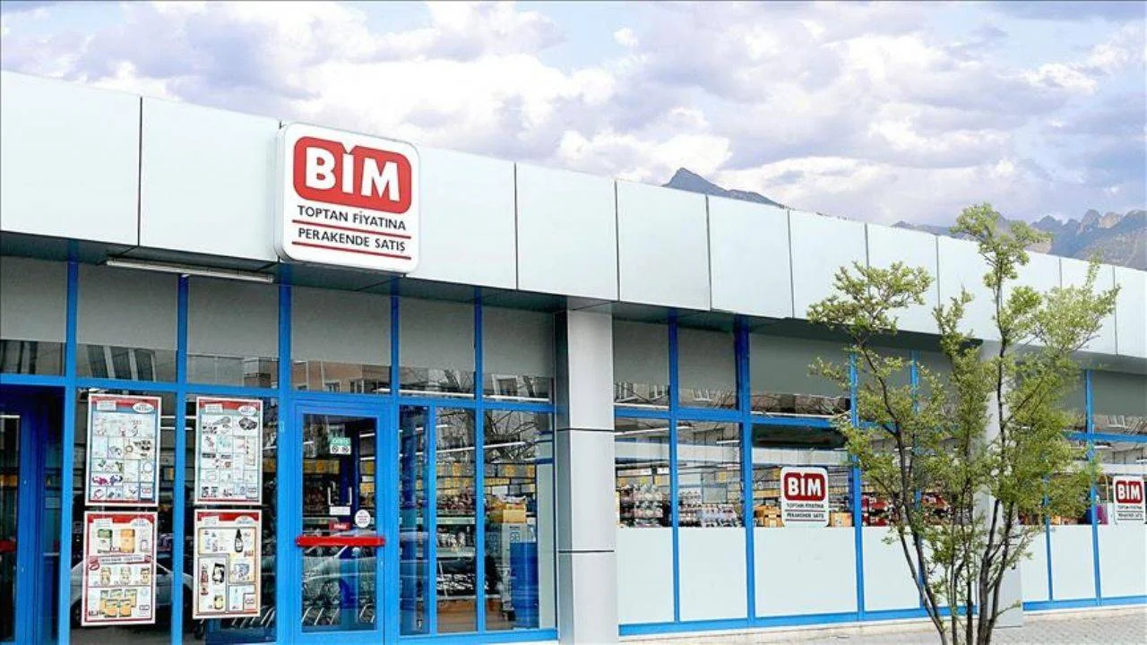 BİM Birleşik Mağazalar'dan (BIMAS) geri alım kararı
