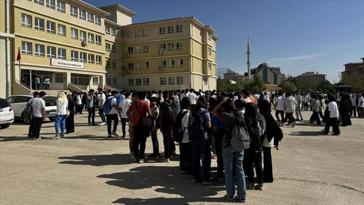 Malatya'da deprem! Üç bölgede hissedildi