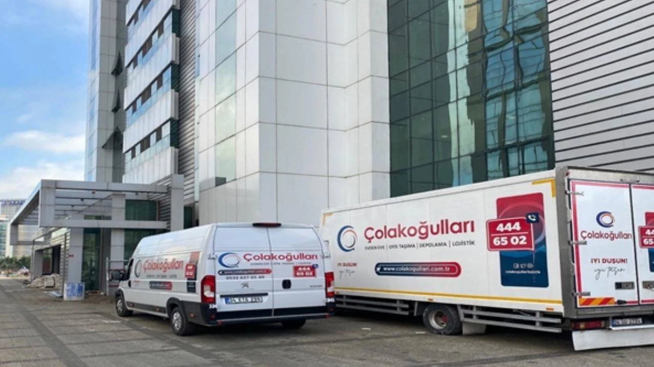 Türkiye'nin En İyi Ofis Nakliyat Şirketi