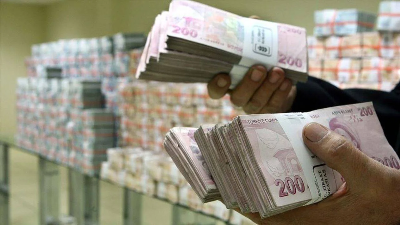 9 Banka sıfır faizli kredi rakamlarını güncelledi