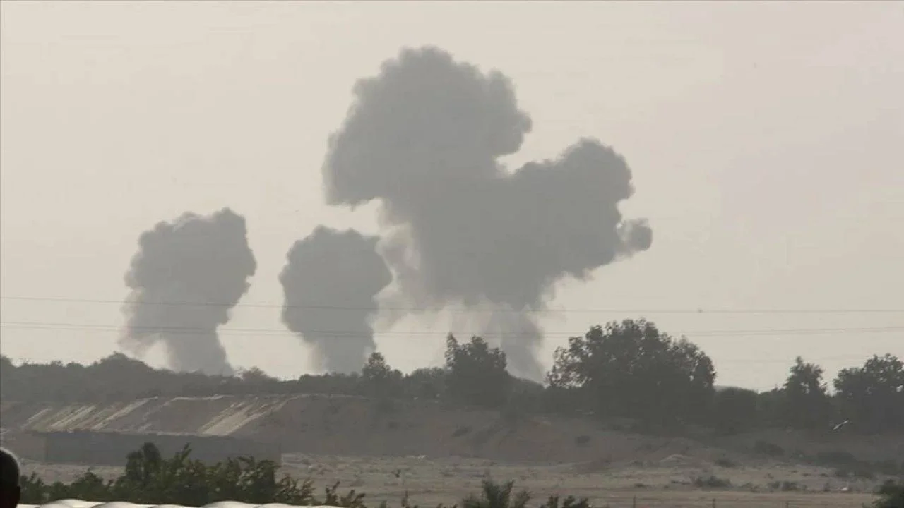 İsrail'den İdlib ve Halep'e hava saldırısı iddiası