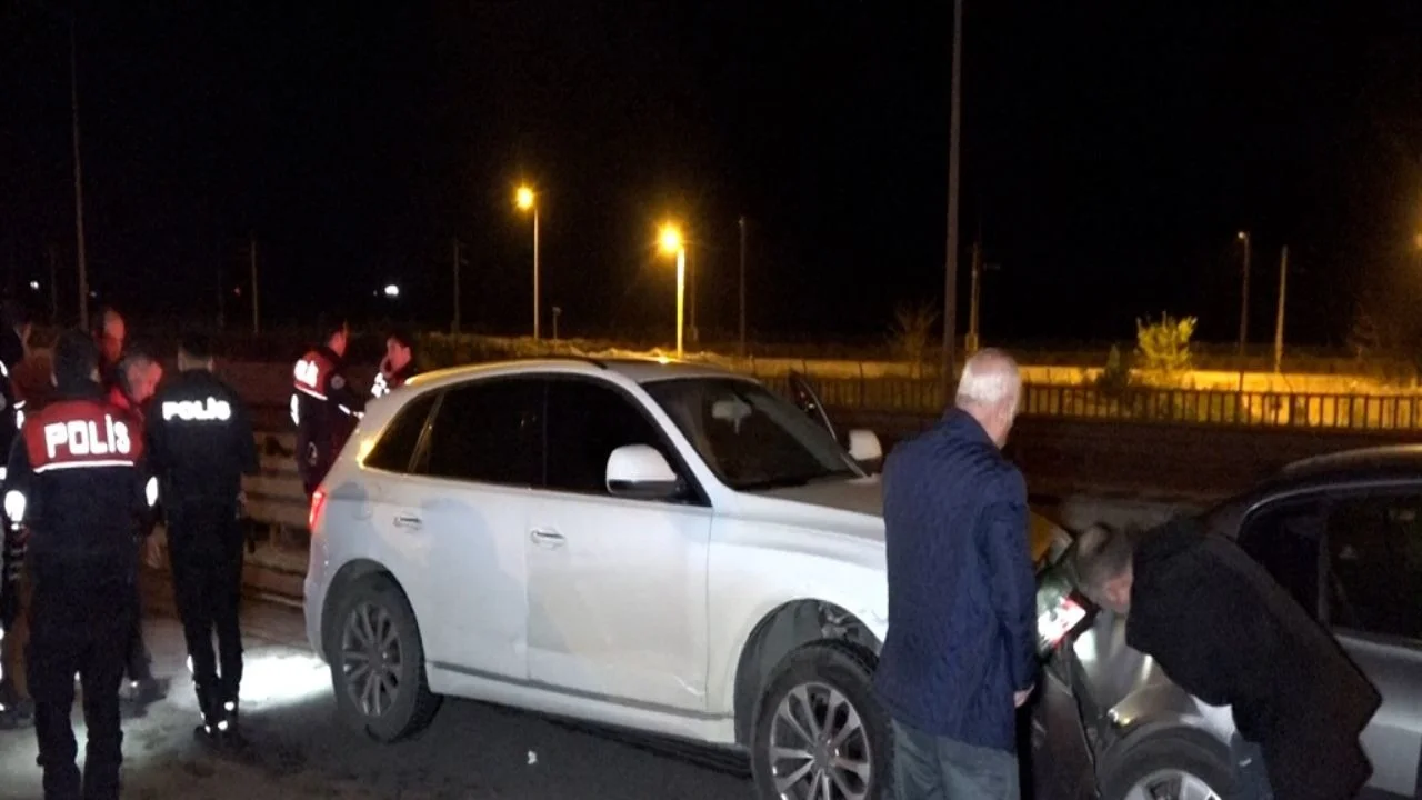 Arkadaşının annesini öldürdükten sonra kaçarken otomobilde intihar etti