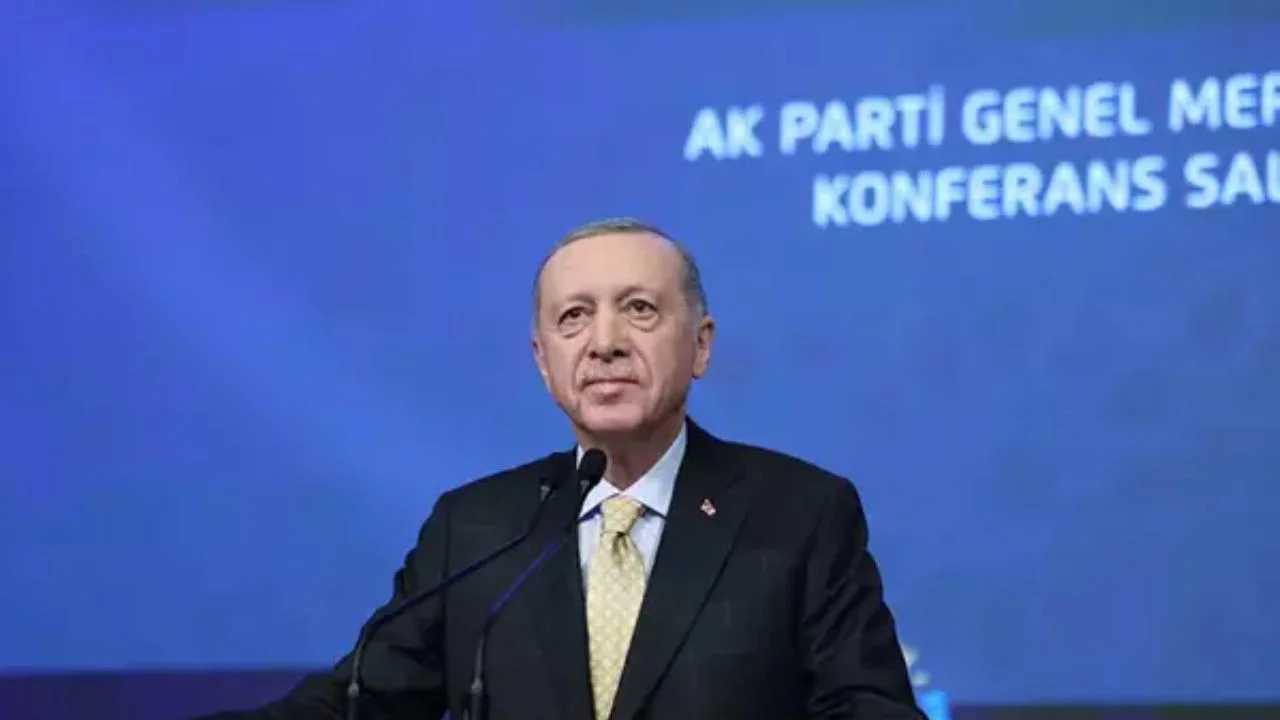 Erdoğan'dan sert çıkış: 'SGK'ya gelince kırk dereden su getiriyorlar'