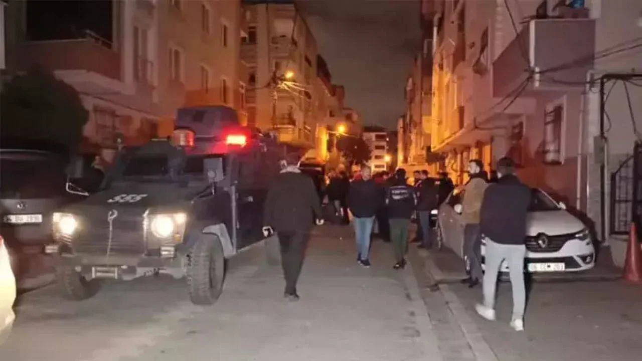 Esenyurt'ta operasyon sırasında polis memuruna saldırı