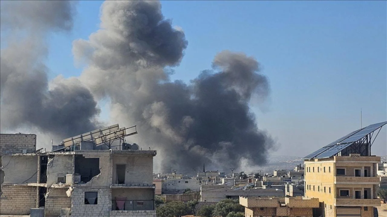 Rus savaş uçakları Halep'e saldırdı