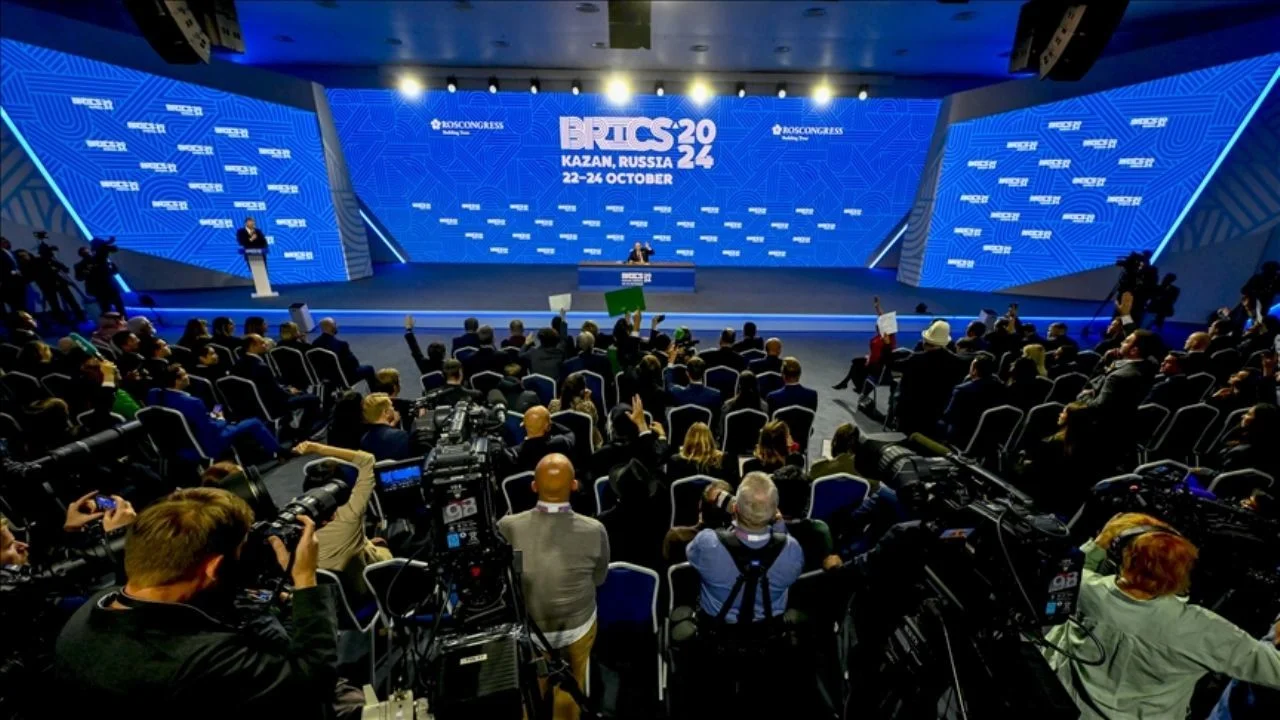 Rusya: 9 ülke BRICS'e 'ortak devlet' olacak