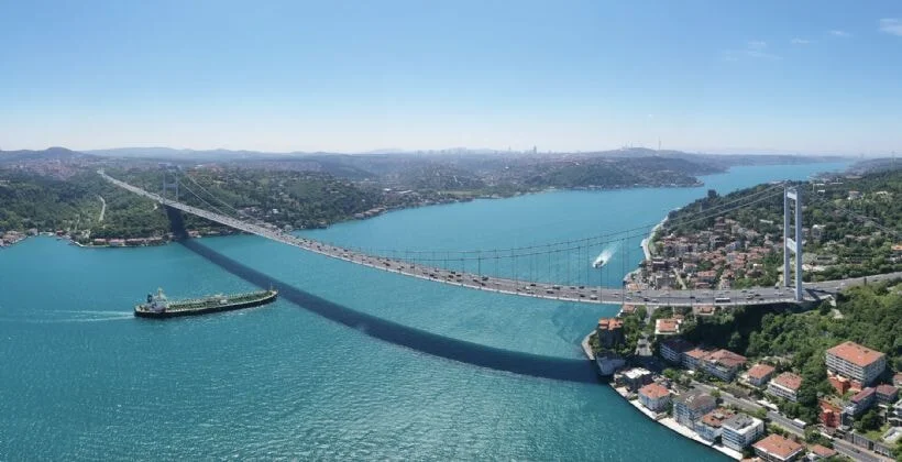 15 Temmuz Şehitler Köprüsü ve Fatih Sultan Mehmet Köprüsü geçiş ücretleri tarifesi 2025