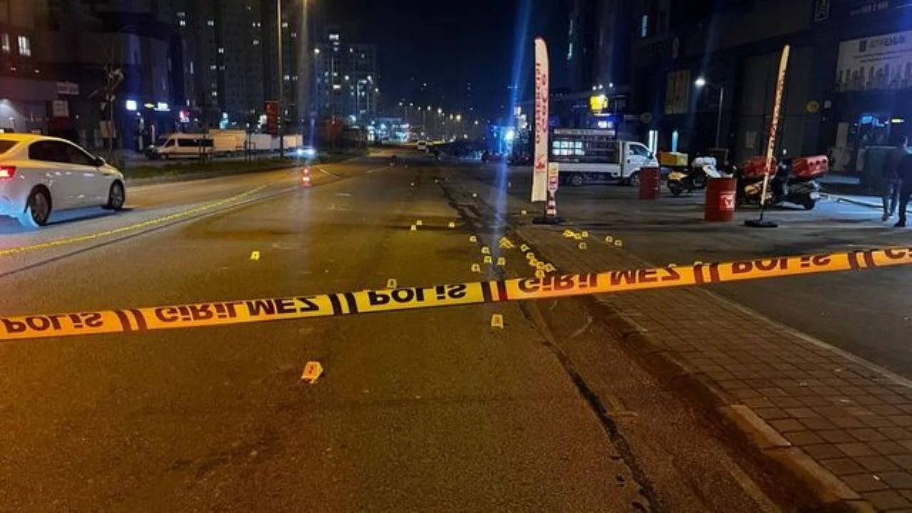 Avcılar'da bir dönerciye silahlı saldırı